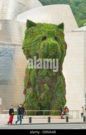 Jeff Koons 'Puppy' Skulptur, 1992, Guggenheim Museum, Bilbao, Spanien, Architekt: Frank Gehry Stockfoto