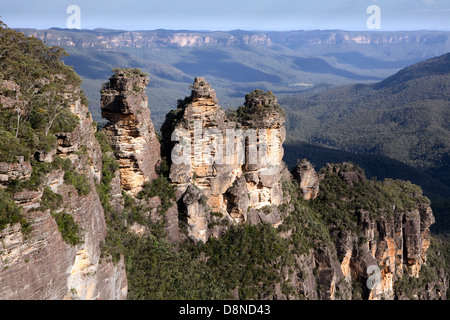 Ein Blick auf die Three Sisters in den Blue Mountains in der Nähe von Katoomba in Australien Stockfoto