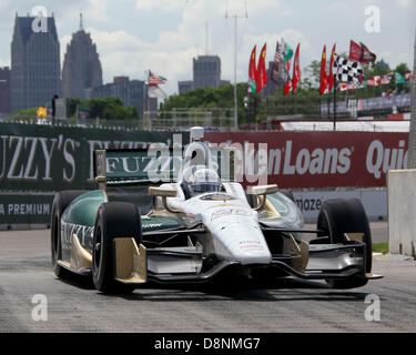 Detroit, USA. 1. Juni 2013.  Ed Carpenter (20) auf der Strecke während der Rennen 1 auf dem Raceway im Belle Isle Park am 1. Juni 2013 in Detroit, MI. Tom Turrill/CSM/Alamy Live News Stockfoto