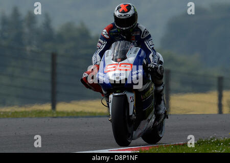 Mugello, Italien. 2. Juni 2013.  Jorge Lorenzo (Yamaha Factory Racing) beim Aufwärmen der Moto GP Weltmeisterschaft aus dem Mugello-Rennstrecke. Bildnachweis: Gaetano Piazzolla/Alamy Live-Nachrichten Stockfoto