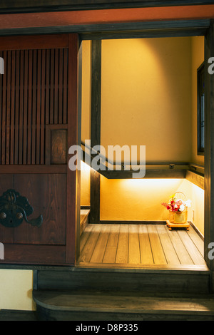 Nische Detail in einem traditionellen japanischen Ryokan-Gasthaus. Stockfoto