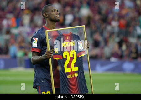 Barcelona, Spanien. 1. Juni 2013. Schlusstag der 2012 / 13 La Liga Saison.   Bild zeigt Abidal während Abidal Abschied nach Spiel FC Barcelona vs. Malaga im Camp Nou. Bildnachweis: Action Plus Sport Bilder/Alamy Live News Stockfoto