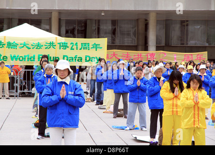 Falun Dafa Unterstützer in Toronto Stockfoto