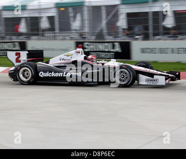 Detroit, Michigan, USA. 2. Juni 2013. AJ Allmendinger (2) auf dem Platz während des Trainings vor dem Rennen 2 auf dem Raceway im Belle Isle Park am 2. Juni 2013 in Detroit, MI. Tom Turrill/CSM/Alamy Live News Stockfoto