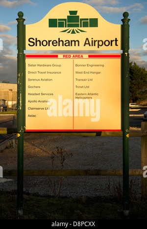 Shoreham Flughafen Informationen Zeichen Board - West Sussex, England. Stockfoto