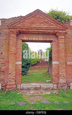 Eingang-Ruinen von Ostia Antica, in der Nähe von Rom Stockfoto