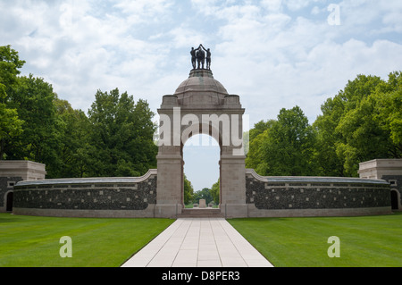 Ein Foto von Longueval War Memorial an südafrikanischen Streitkräfte. Stockfoto