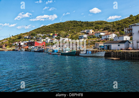 Blick auf den kleinen Hafen Wharf, Neufundland, Kanada Stockfoto