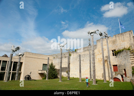 Skulptur auf dem Gelände des Caen Museum der schönen Künste, Caen, Normandie, Frankreich Stockfoto