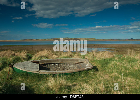 Holzboot auf hinter Bucht, hinter, East Lothian Stockfoto