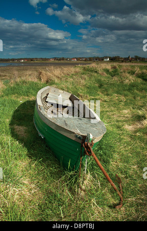 Holzboot auf hinter Bucht, hinter, East Lothian Stockfoto