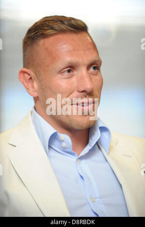 Cardiff, UK, 3. Juni 2013.   Cardiff City Fußballer Craig Bellamy spricht vor der Presse in Cardiff City Stadium über den Start seines Buches Goodfella.  Bild: Matthew Horwood/Alamy Live-Nachrichten Stockfoto