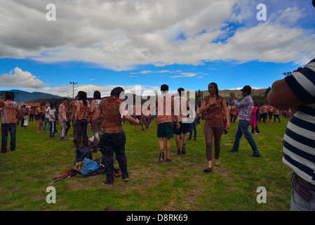 Kolumbianische Festival Tomatina inspiriert, von Burgos in Spanien, Sutamarchan, Boyacá, Kolumbien, Südamerika Stockfoto