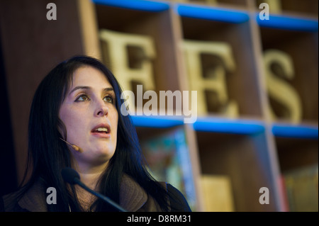 Rhianna Pratchett Computer Spiele Drehbuchautor sprechen über ihre Arbeit bei Hay Festival 2013 Heu auf Wye Powys Wales UK Stockfoto
