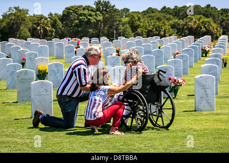 Die Sarasota National Soldatenfriedhof am Memorial Day Stockfoto