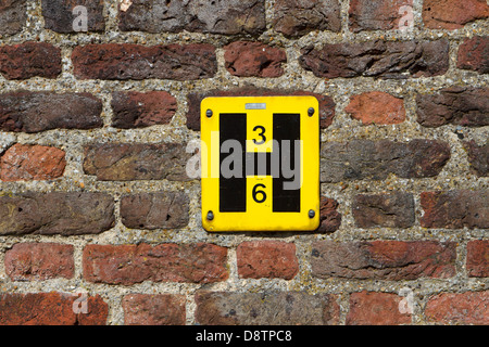 UK Hydranten Zugriff Zeichen auf eine Mauer. Stockfoto