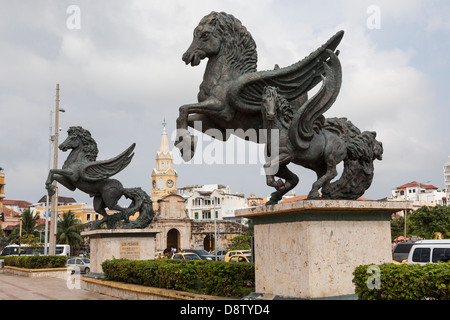 Los Pegasos Statuen, Paseo de Los Martires, Torre del Reloj, Clock Tower, Cartagena, Kolumbien Stockfoto