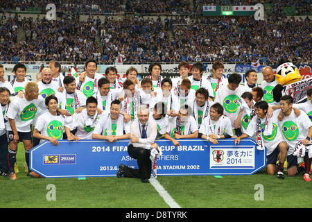 Saitama, Japan. 4. Juni 2013. Japans Fußball-Nationalmannschaft feiern ihre FIFA World Cup Brasilien 2014 asiatischen Qualifier Final Runde Gruppe B zwischen Japan 1-1 Australien im Saitama Stadium 2002, Saitama, Japan. (Foto von Kenzaburo Matsuoka/AFLO/Alamy Live-Nachrichten) Stockfoto