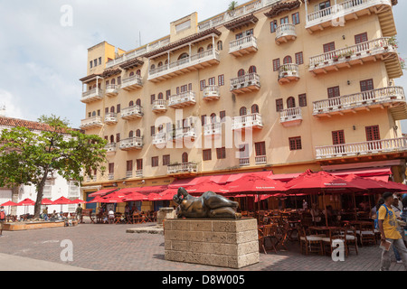 Gertrudis von Fernando Botero, Plaza Santo Domingo, Cartagena, Kolumbien Stockfoto