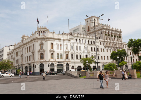 Edificio Fenix, Plaza San Martin, Lima, Peru Stockfoto