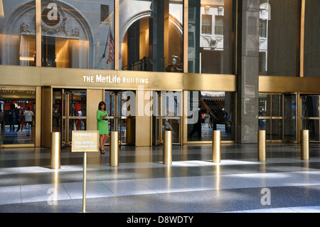 Eintritt in das Met Life Gebäude in New York City, USA Stockfoto