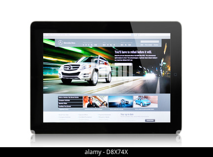 Mercedes Benz Website - Automobilhersteller auf dem iPad Stockfoto