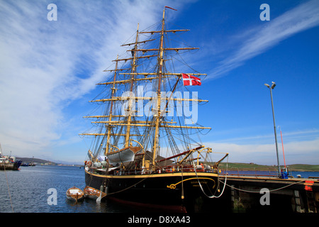 Georg Stage, eine dänische Ausbildung Segelschiff in Lerwick pier Stockfoto