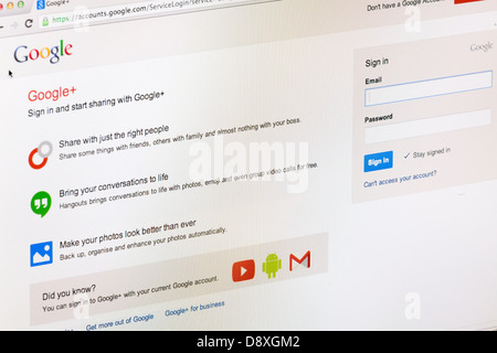 Google + Plus social Media Website oder Web-Seite auf einem Laptop-Bildschirm oder Computer-Monitor Stockfoto