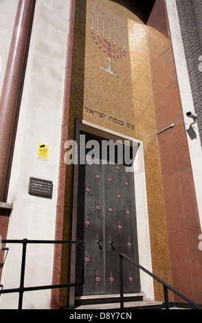 Detail der Eingang zum zentralen Synagoge, Fitzrovia, London, England, UK, GB Stockfoto