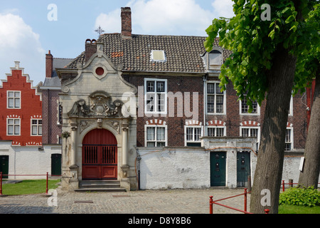 Der kleine Beginenhof Het Klein Begijnhof / Deltacup Ter Hooyen / unsere Liebe Frau von Hooie / Our Lady Ter Hooyen in Gent, Belgien Stockfoto