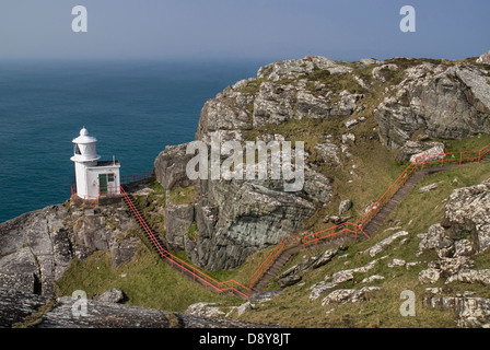 Schafmilch Head Leuchtturm.  Eire europäischen Irland Irish Northern Europe Poblacht Na hEireann Republik Wasser Stockfoto