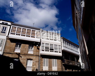 Verglaste Fenster Balkone, genannt Galerías in La Coruna, Galicien, Spanien, Europa Stockfoto