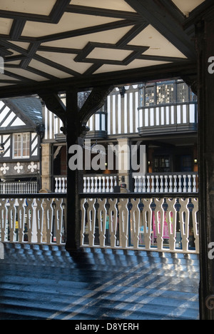 Chester Cheshire UK die Zeilen Bridge Street HOMER SYKES Stockfoto