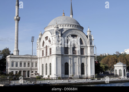 DOLMABAHCE Moschee ISTANBUL Türkei 11. November 2012 Stockfoto