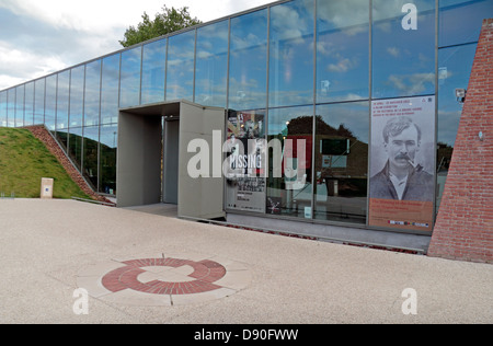 Das Thiepval Besucherzentrum, Thiepval-Denkmal, Thiepval, Frankreich. Stockfoto