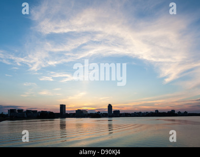 Sonnenuntergang in Keilaniemi, Finnland Stockfoto