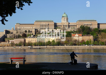 Budaer Burg gesehen über die Donau, Budapest, Ungarn Stockfoto