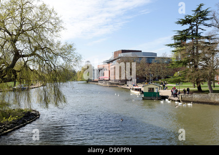 Herrliche Sicht auf das Royal Shakespeare Theatre in Stratford Stockfoto