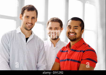 Porträt von glücklichen Studenten Stockfoto