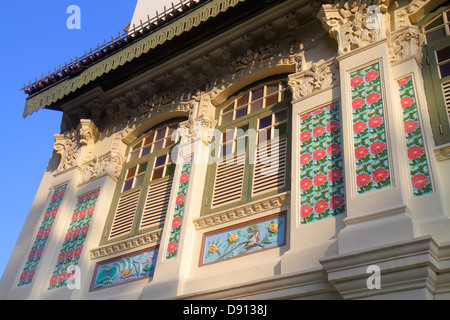 Singapore Petain Road, Petain Court, renoviert, Geschäftshäuser, Porzellanfliesen, Rosen, Residenz, Sing130131022 Stockfoto