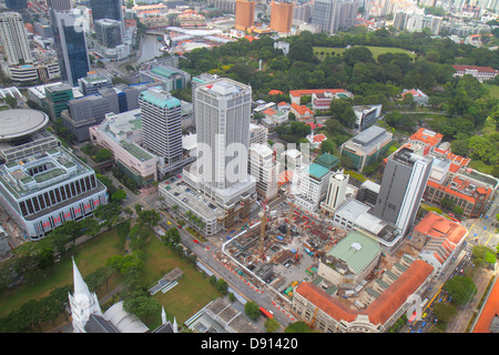 Skyline von Singapur, Wolkenkratzer, Luftaufnahme von oben, New Supreme Court, St. Andrew's Cathedral, North Bridge Road, im Bau Stockfoto