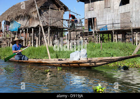 Täglichen Transport am Inle See, Myanmar 11 Stockfoto