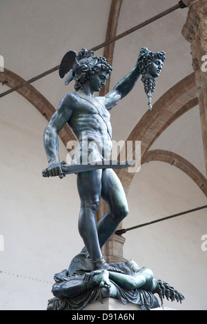 Statue des Perseus holding Medusas abgetrennten Kopf Stockfoto