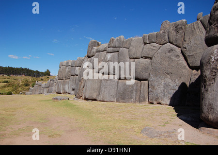 Inka Ruinen am Saqsayhuaman - Peru, Südamerika Stockfoto