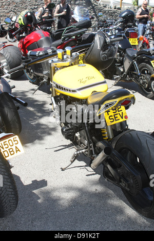 Motorrad-Veranstaltung im Juni 2013 bei The Riverside, Cheddar, Somerset, England, UK Stockfoto