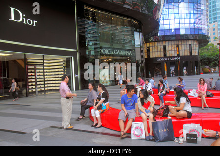 Singapur, Orchard Road, Ion Orchard, Einkaufszentrum, Komplex, gehoben, Shopping Shopper Shopper Shop Geschäfte Markt Märkte Markt Kauf Verkauf, Einzelhandel st Stockfoto