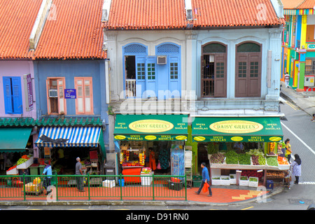 Singapore Little India, Buffalo Road, zweistöckiges Gebäude, Geschäftshäuser, Geschäftshaus, rotes Ziegeldach, Unternehmen, Bezirk, Sing130206048 Stockfoto