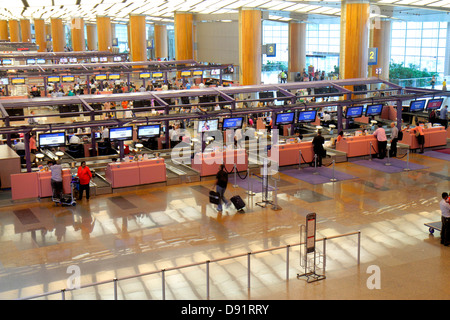 Internationaler Flughafen Singapur Changi, SIN, Terminal, Check-in-Schalter, Ticketausstellung, Ticket, Inneneinrichtung, Sing130206067 Stockfoto