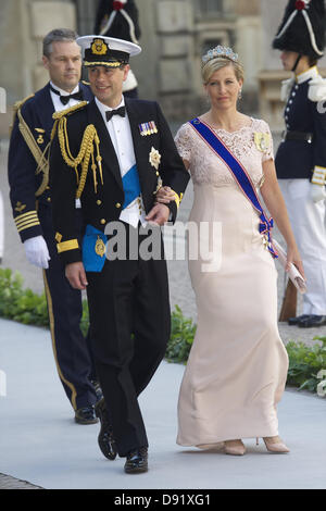 Stockholm, Spanien. 8. Juni 2013. Sophie, Gräfin von Wessex ein Prinz Edouard Graf von Wessex besuchen die Hochzeit von Prinzessin Madeleine von Schweden und Christopher O'Neill hosted by König Carl Gustaf XIV und Königin Silvia am Königspalast am 8. Juni 2013 in Stockholm, Schweden. (Bild Kredit: Kredit: Jack Abuin/ZUMAPRESS.com/Alamy Live-Nachrichten) Stockfoto