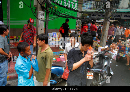 Bangkok Thailand, Thai, Samphanthawong, Chinatown, Straße, Shopping Shopper Shopper Shop Geschäfte Markt Märkte Markt Kauf Verkauf, Einzelhandel stor Stockfoto